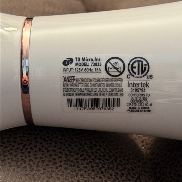 T3 73835 Featherweight 2 Professional Salon Hair Dryer - White & Rose Gold - Picture 5 of 5